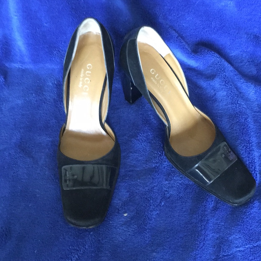 Gucci Suede Pump